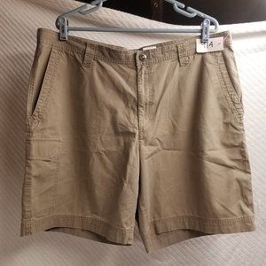 914 - Columbia 40W Hiking Shorts